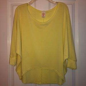 Freeloader yellow sweater